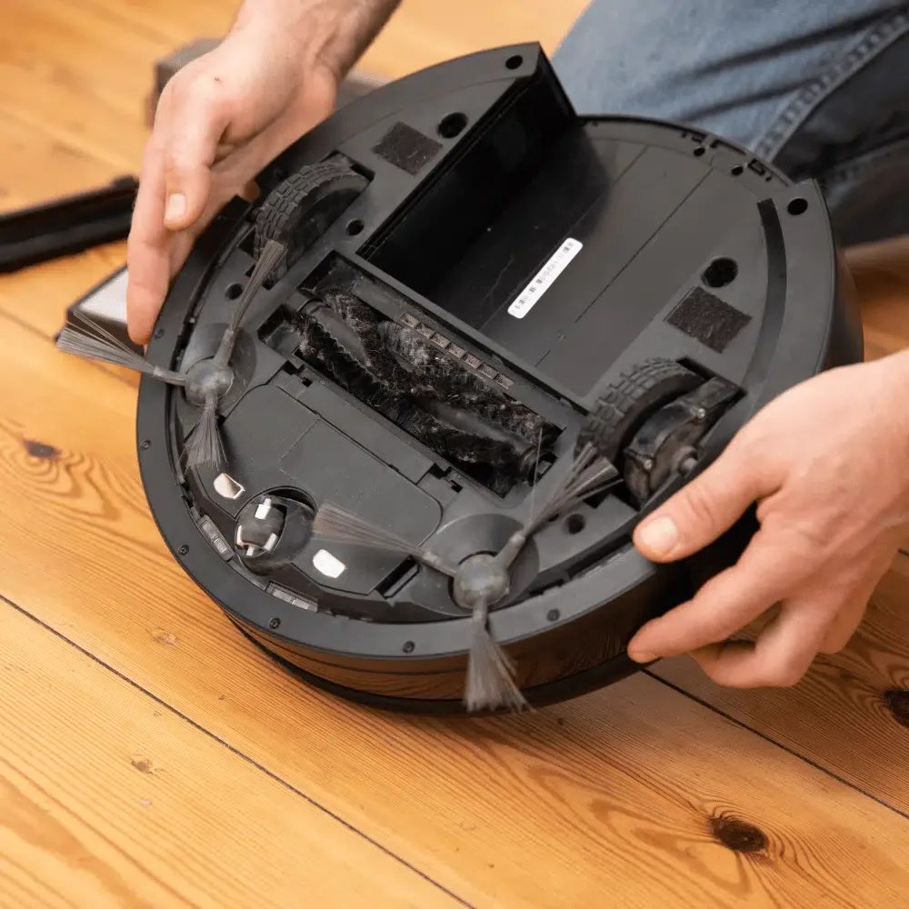 Jak często czyścić i serwisować odkurzacz iRobot?
